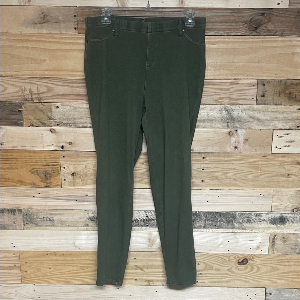 2/$30 Time and Tru size Large (12-14) Olive Green Jegging Stretchy Soft Pants
